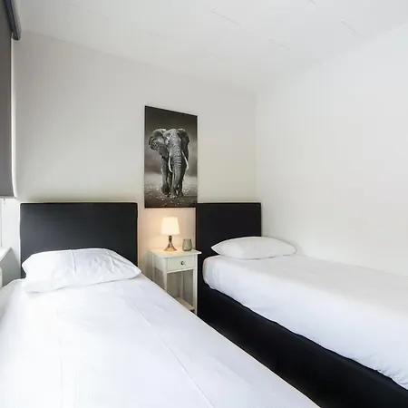 Holiday home With Garden, Limburg, Cleaning Included Kerkrade